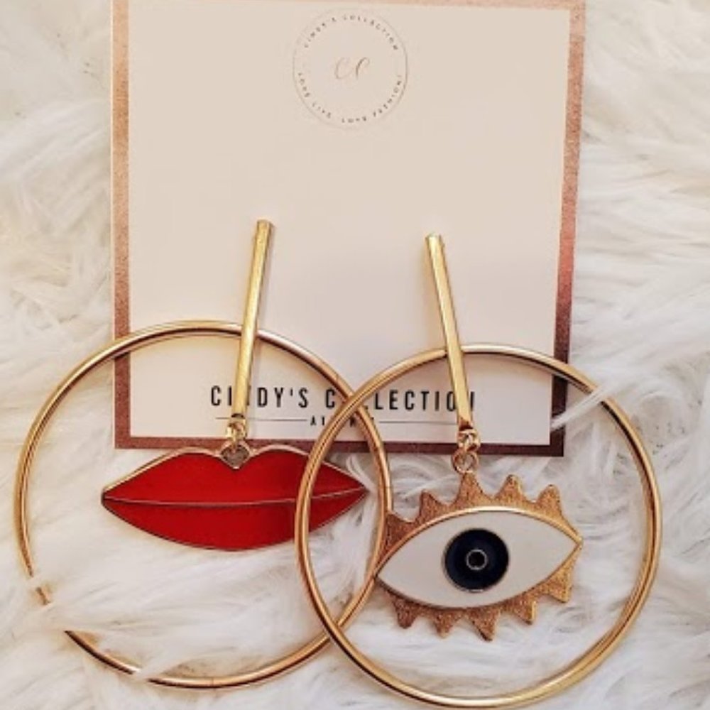 Kiss and Eye Glam Earrings